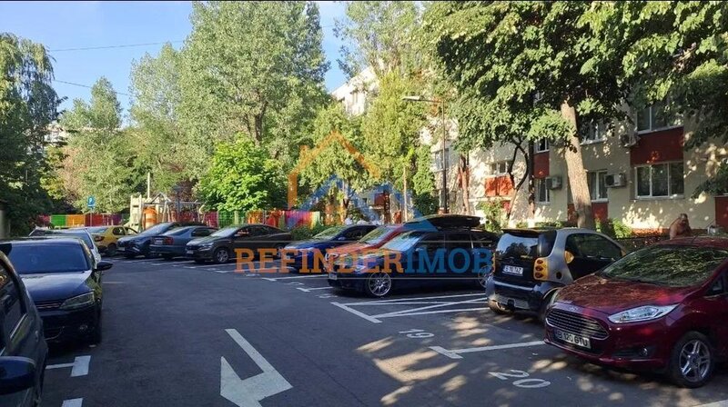 Drumul Gazarului, bd. Brancoveanu, Straja sector 4, apartament 4 camere decomandat